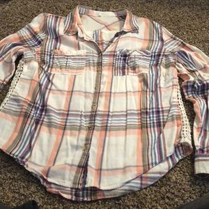 🖤4 for 25 Maurice’s flannel